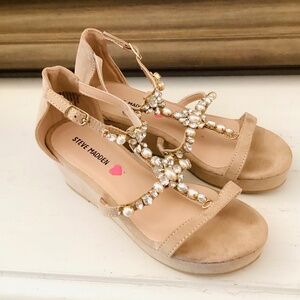 Girl’s Youth Steve Madden Platform Jeweled Rhinestone T-strap Sandals Sz 3 Blush